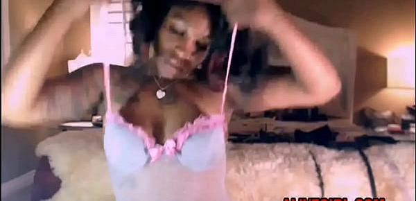  Black MistressPretty fucks with huge dildo and squirted